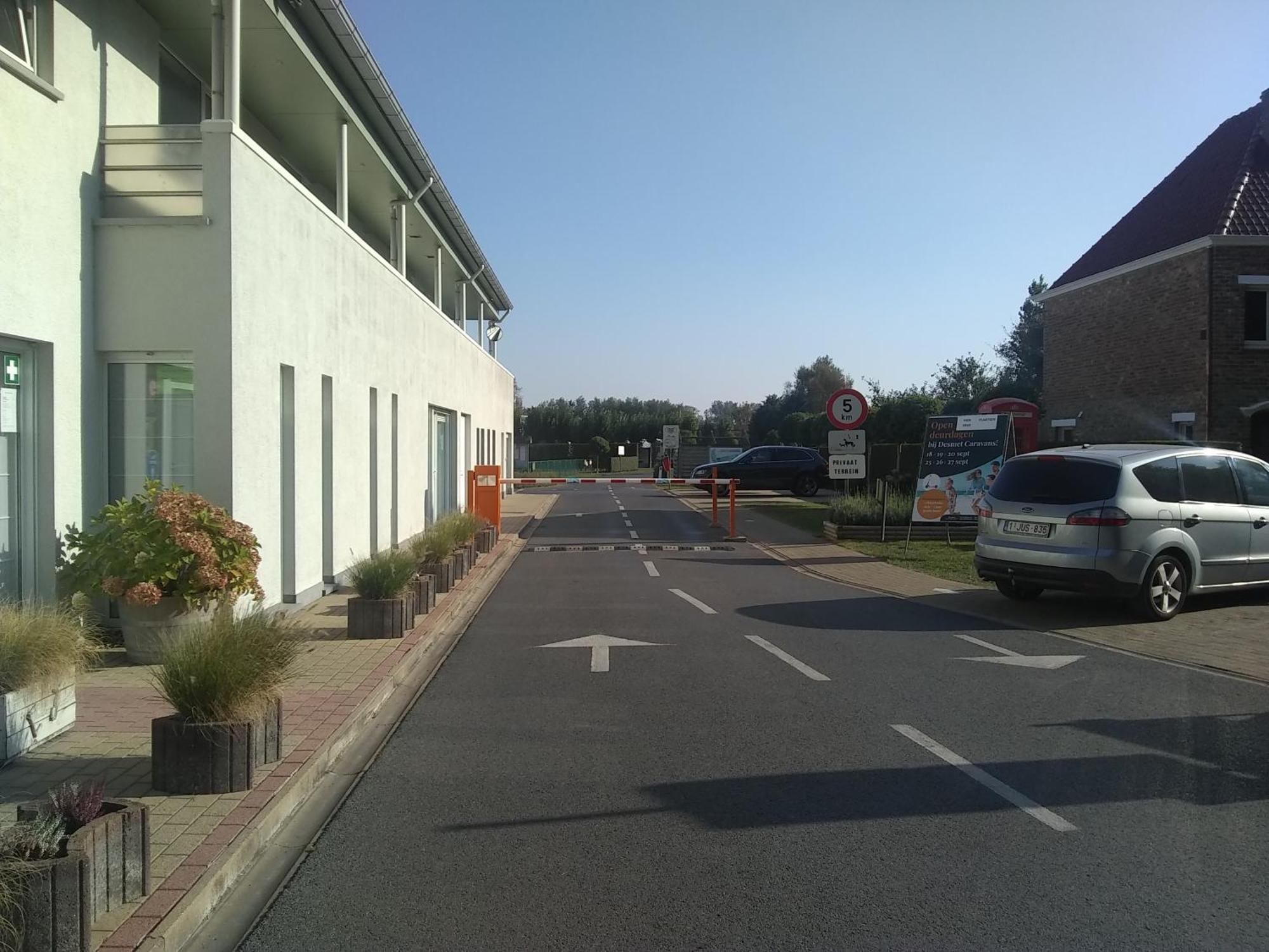 Hotel Noordzee 1 De Haan Zewnętrze zdjęcie