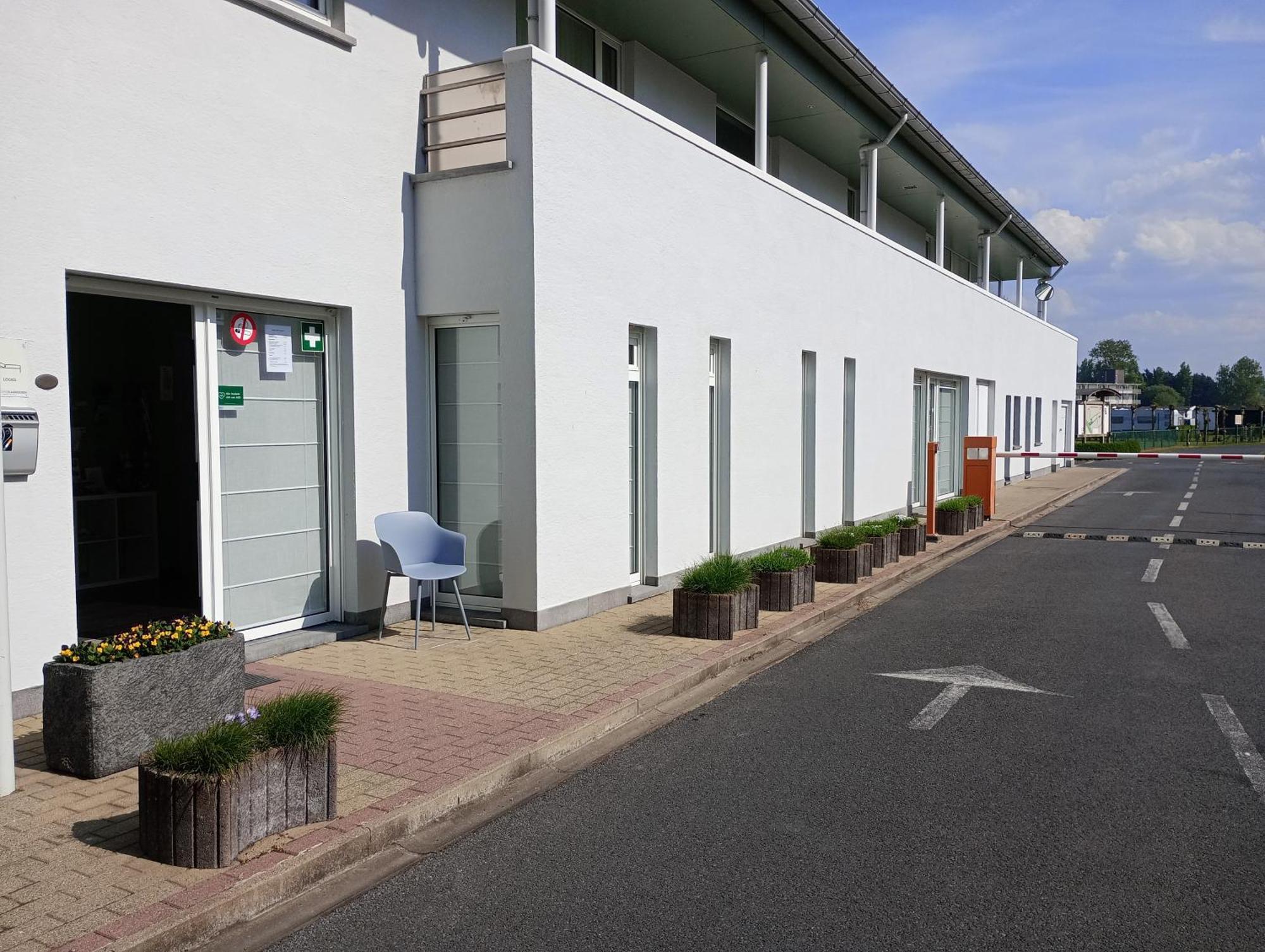 Hotel Noordzee 1 De Haan Zewnętrze zdjęcie