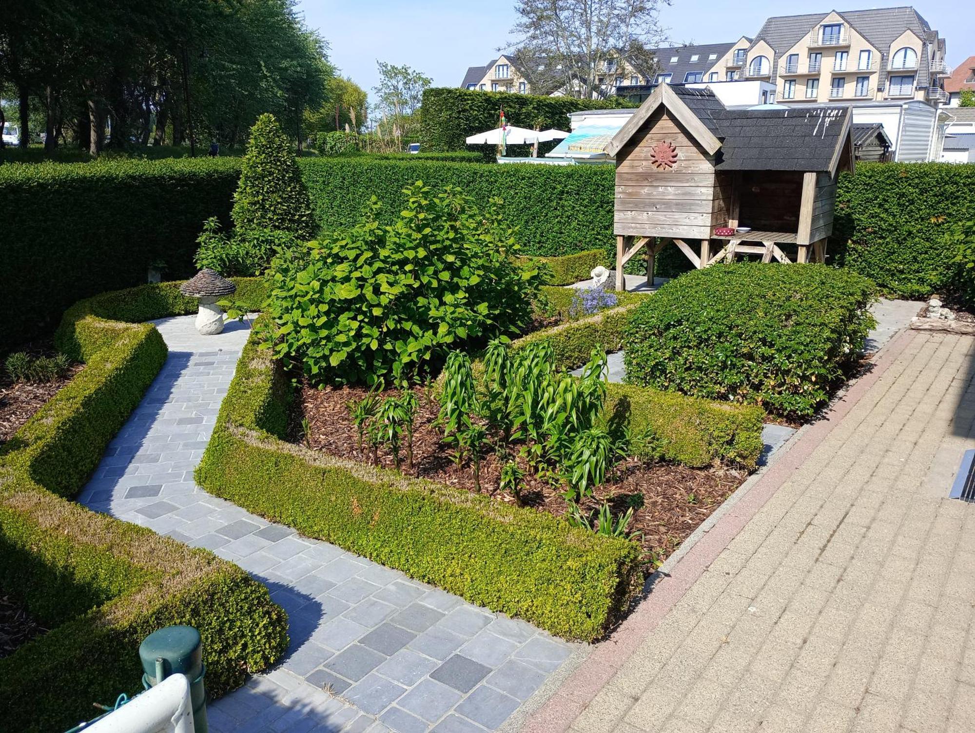 Hotel Noordzee 1 De Haan Zewnętrze zdjęcie